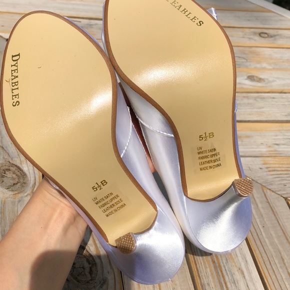 Dyeables Peep-Toe High Heels - Picture 4 of 6